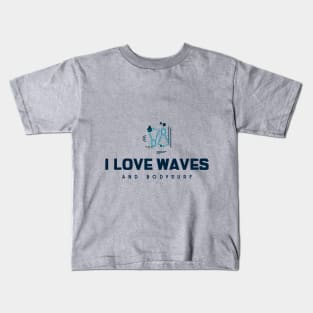 bodysurf essential Kids T-Shirt